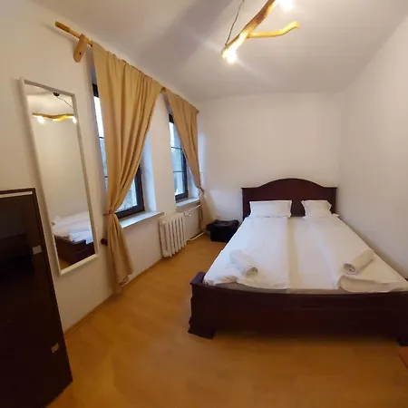 Гостевой дом Zloty Jelen - Restauracja I Potok Zloty