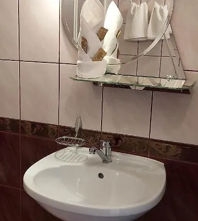 Złoty Jeleń - Restauracja I Dom Gościnny 3* Potok Zloty