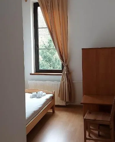 Zloty Jelen - Restauracja I Potok Zloty